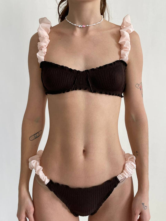 Танга з воланами (Інший відтінок рожевого)