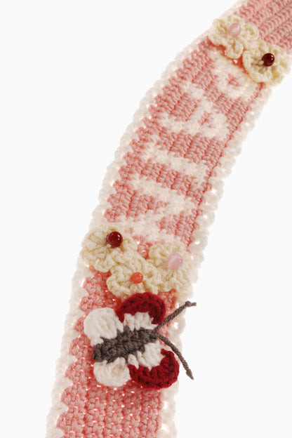 Knitted Necklace Pain