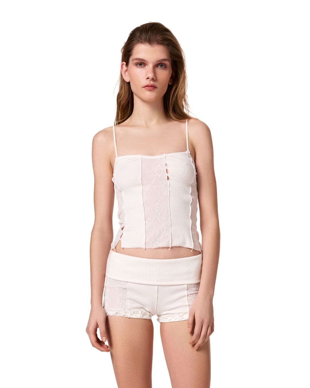 Майка з Мереживом Молочна